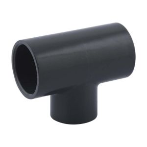 Tee PVC agua fría 3/4" x 1/2" para soldar ASTM Tubrica